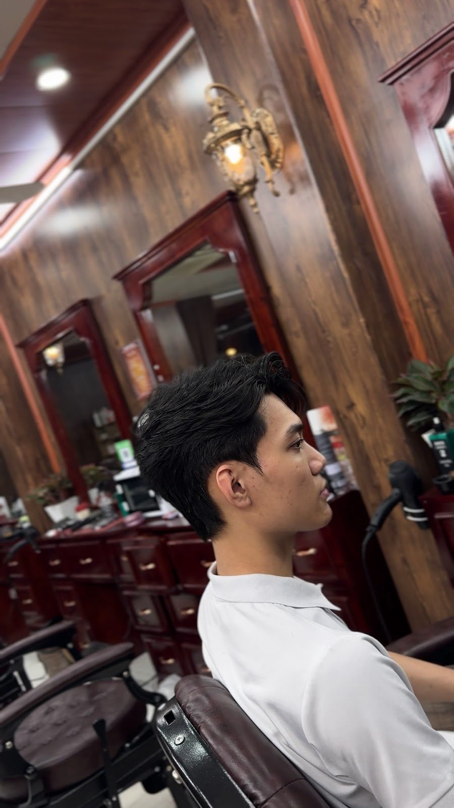 Cách cạo râu không bị rát: 5 bước từ thợ Tóc Sài Gòn