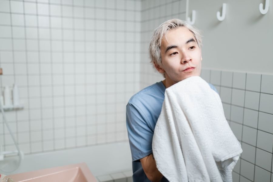 Mụn Lưng Ở Nam: Nguyên Nhân và Cách Trị Đúng
